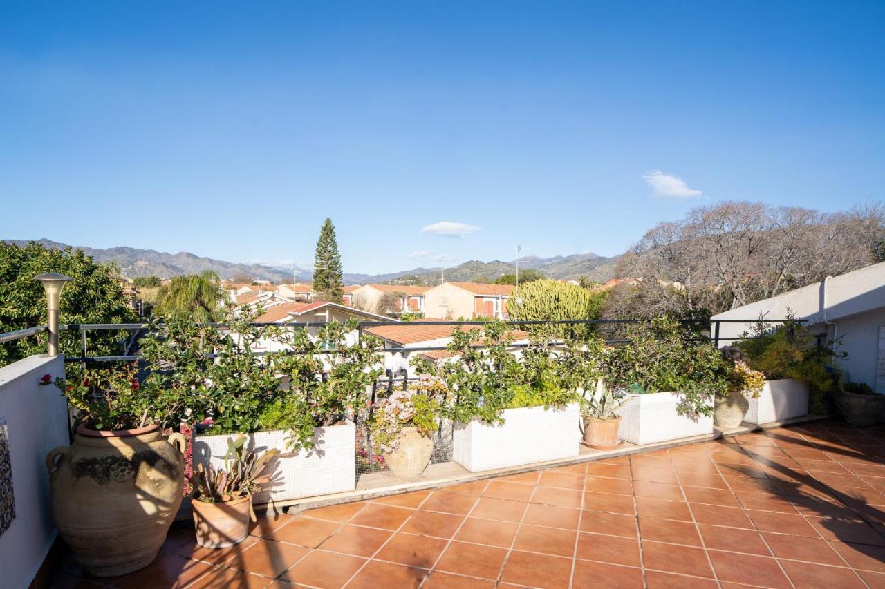 Casa Vacanza Giugio 贾迪尼-纳克索斯 外观 照片